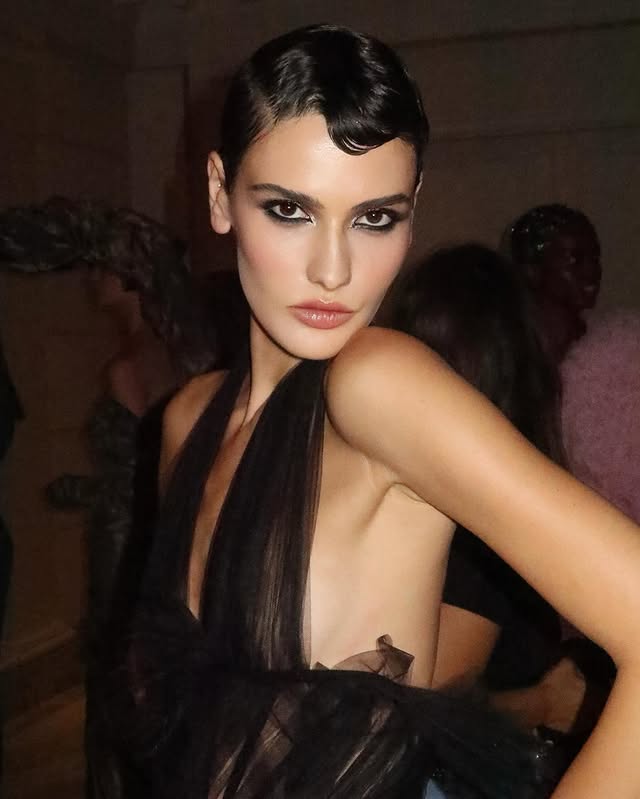 ყველაზე მოდური ვარცხნილობა Pixie Cut, რომელსაც თათია ახალაია ატარებს - ვარცნილობის შერჩევისა და ტარების ხრიკები